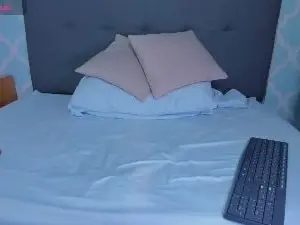 Ayla33_  live sex cam