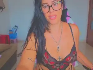 Tatiana2224  live sex cam