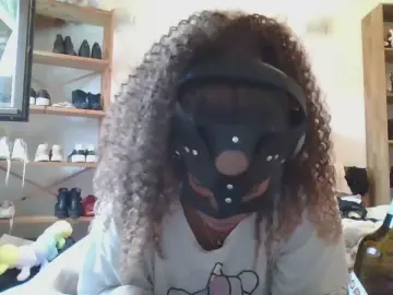 Cubanaitaliana  live sex cam