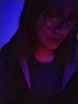 Silreinadorada  live sex cam