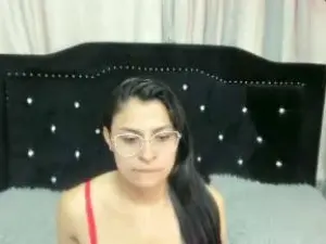 Ava_jones1  live sex cam