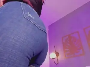 Majo_rose  live sex cam