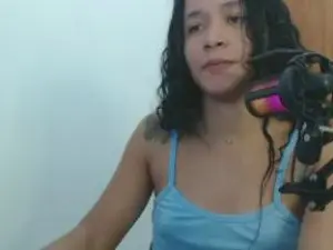 GarotagamerRj  live sex cam
