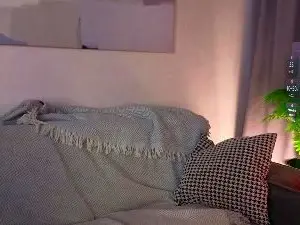 TrinaTriolo  live sex cam