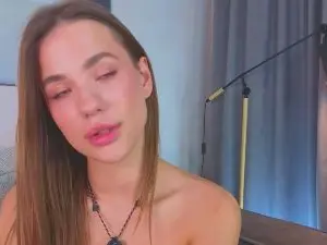 TrinaTriolo  live sex cam