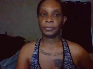 Diamond_women48  live sex cam