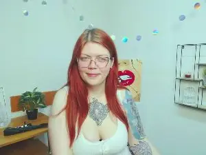 Lina_Ri_  live sex cam