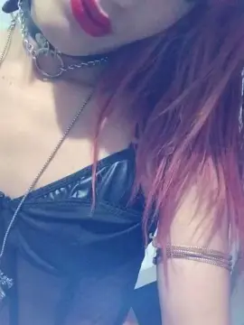 Samanthinhaa  live sex cam
