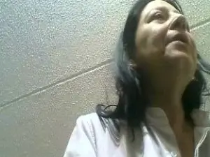 Hotchatstrip  live sex cam