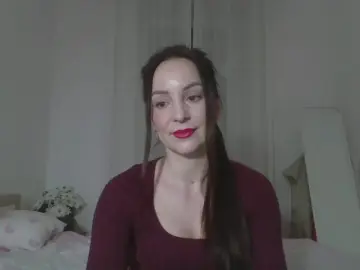 LoriRedBeauty  live sex cam