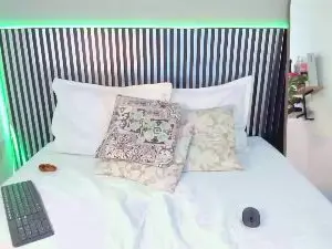 Nicole_Angels_  live sex cam