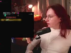 PricklyPeach  live sex cam