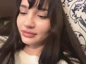 Sexy_Samsa  live sex cam