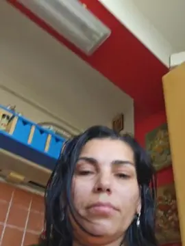 Tonya8  live sex cam