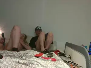 Creamybiscuits8  live sex cam
