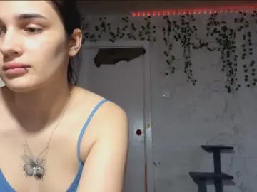 PaulineShaikh  live sex cam