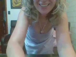 Carmilla___dark  live sex cam