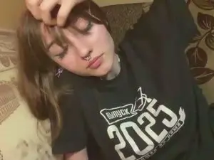 AmieeBroda  live sex cam