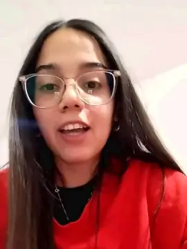 Dulcecelisarg  live sex cam
