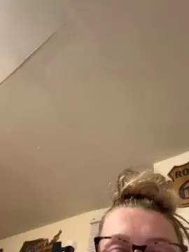 SugarrGirll  live sex cam