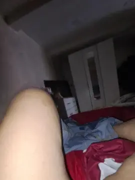 Diavoletta77  live sex cam