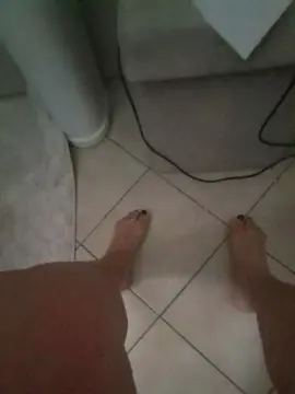 Diavoletta77  live sex cam