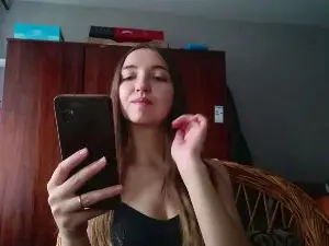 RoseVilaro  live sex cam