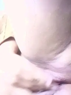 Barbie237  live sex cam