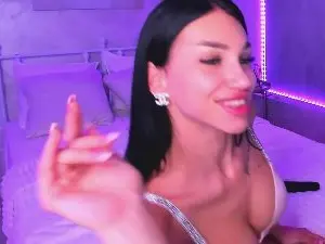 Ilariea_girl  live sex cam