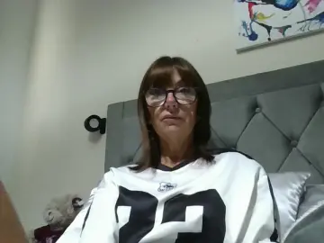 Aims2pleas  live sex cam