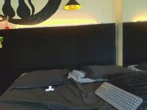 Ivvy_Kiss  live sex cam