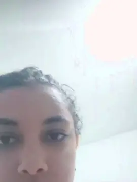 Ivymelo  live sex cam