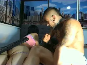 Couptattogirl  live sex cam