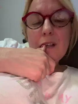 Lucestellata  live sex cam