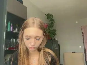 AlanaLoseth  live sex cam