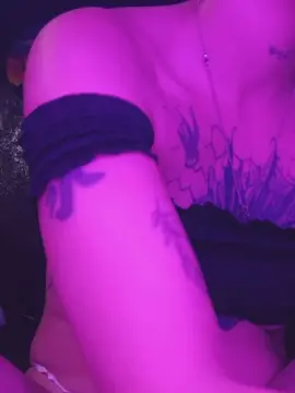 Cherrybloom3  live sex cam
