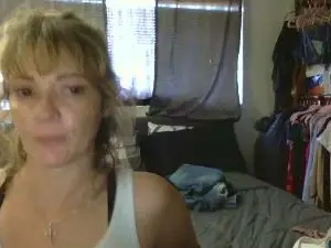 Lustyboots77  live sex cam