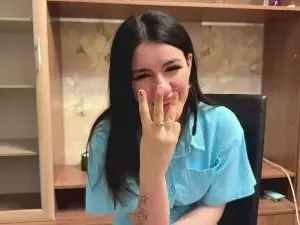 TamaMcdiarmid  live sex cam