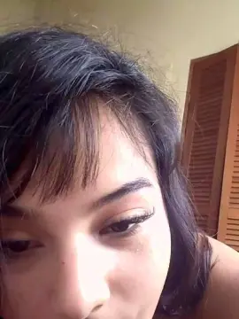 Linnda88  live sex cam