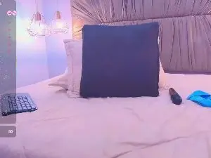 Tracy_Lambo_  live sex cam