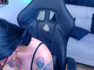 Nova_kittyy  live sex cam