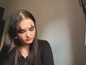 AlineDubis  live sex cam