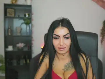 Latinella_  live sex cam
