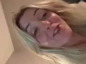 Sexloveandextaz  live sex cam