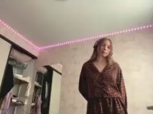 SyreetaAllaire  live sex cam
