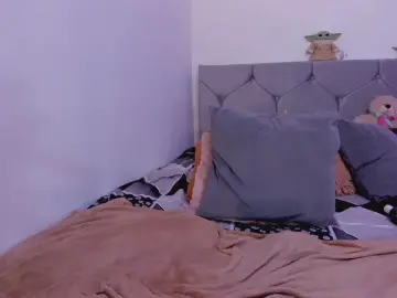 SweetNessa_  live sex cam