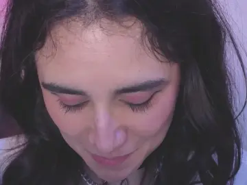 Elowen_halley1  live sex cam