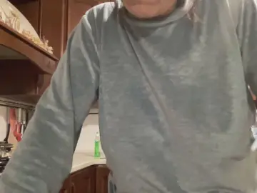 Martinabigst  live sex cam