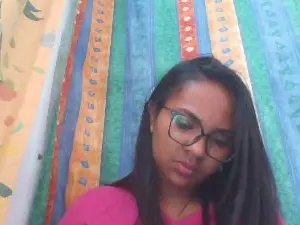 Talie5  live sex cam