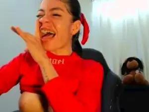 AKACHILOVE  live sex cam